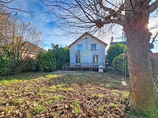 Maison à vendre 535 000 € 9 pièces 4 chambres 169 m² 431 m² de terrain Brunoy 91800