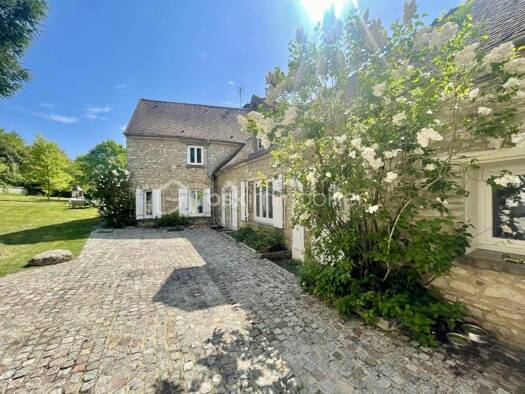 Maison à vendre 399 000 € 6 pièces 4 chambres 149 m² Chaumont-en-Vexin 60240
