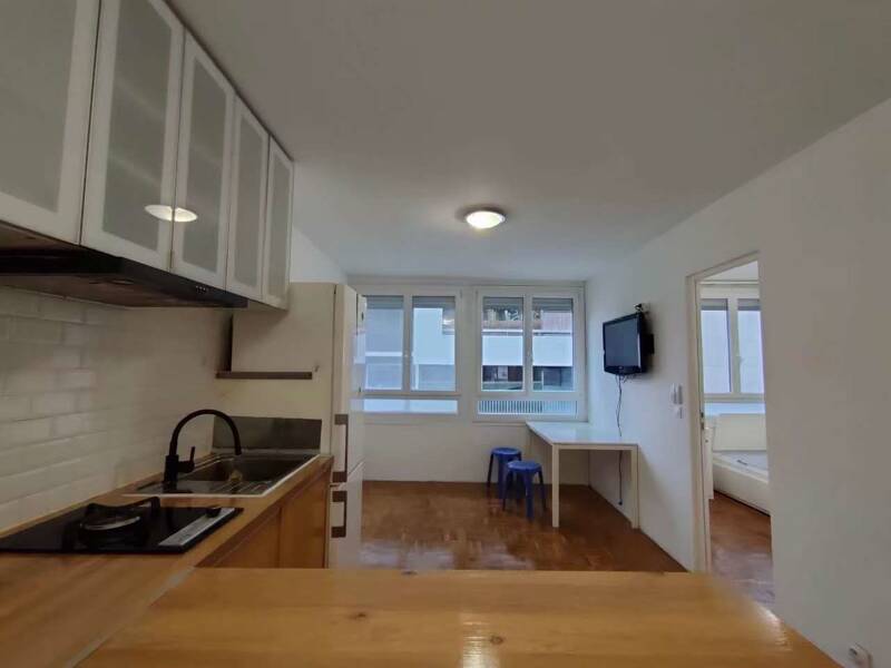 Maison à louer, 43m², PARIS 19E