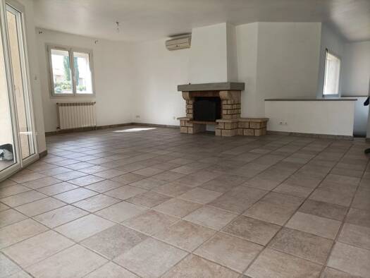 Maison à louer 1 600 € 5 pièces 3 chambres 121,6 m² Est Saint-Jean 31240