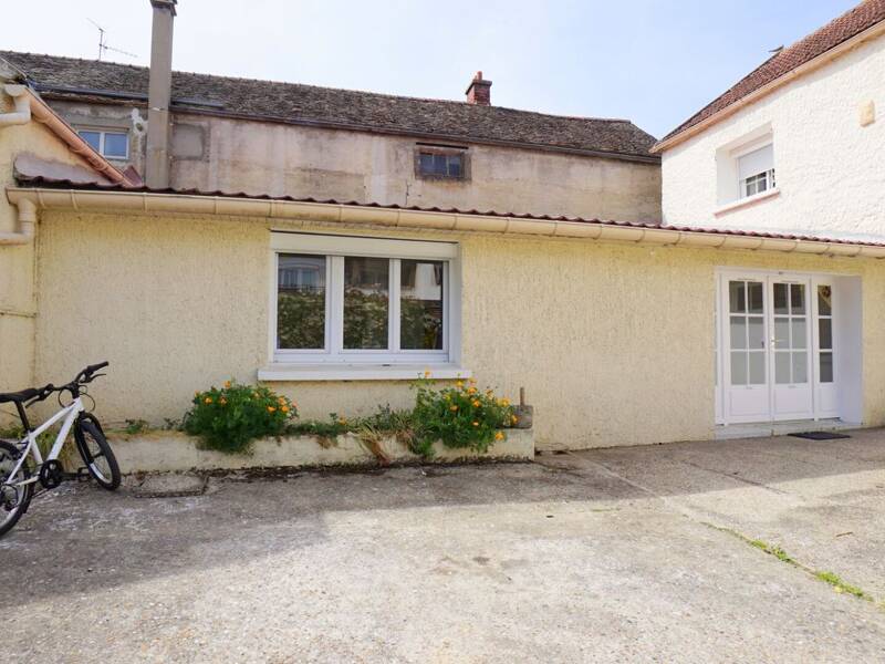 Maison à louer, 38m², MEZIERES SUR SEINE