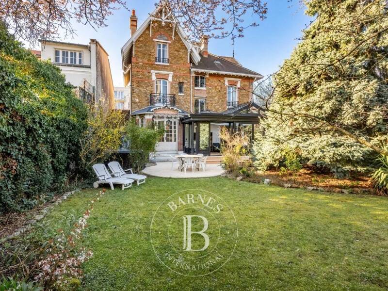 Maison à vendre, 364m², SAINT MAUR DES FOSSES