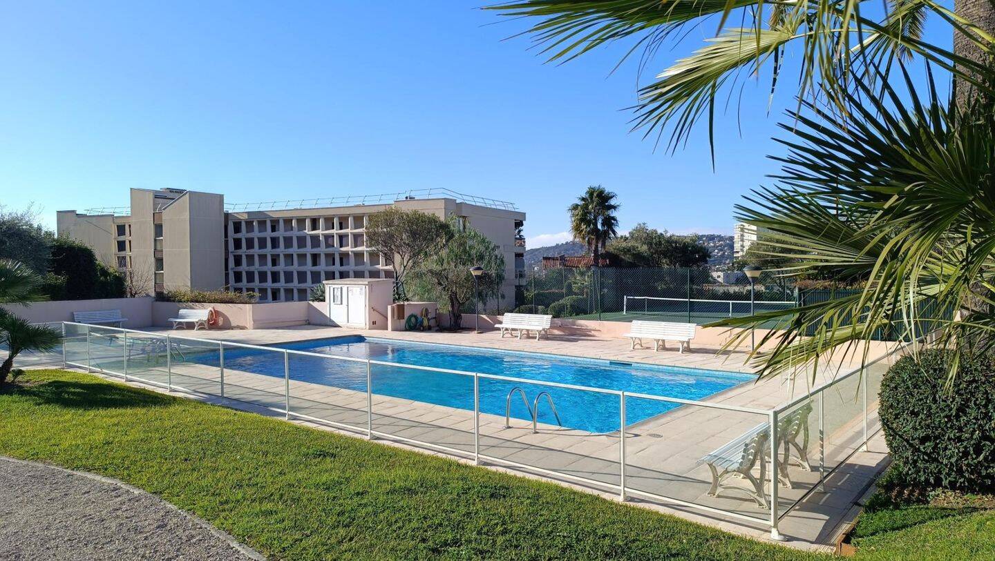 Maison à louer, 29m², ANTIBES