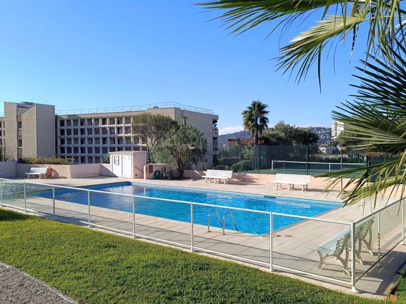 Maison à louer, 29m², ANTIBES