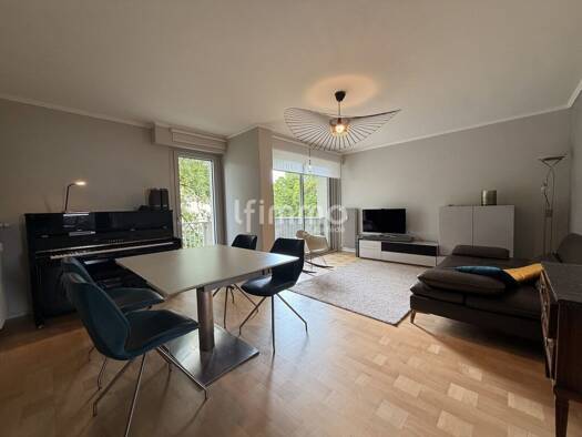 Appartement à vendre 287 000 € 4 pièces 3 chambres 94 m² 1er étage Maraîchers Colmar 68000