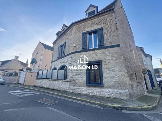 Maison à vendre 435 000 € 5 pièces 4 chambres 124 m² Langrune-sur-Mer 14830