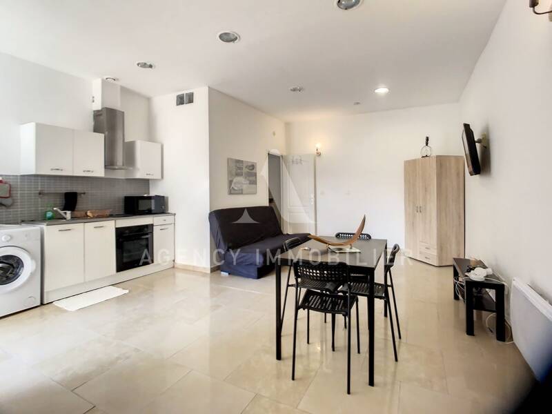 Maison à louer, 30m², NOVES