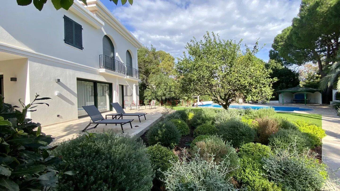 Maison à vendre, 271m², ANTIBES