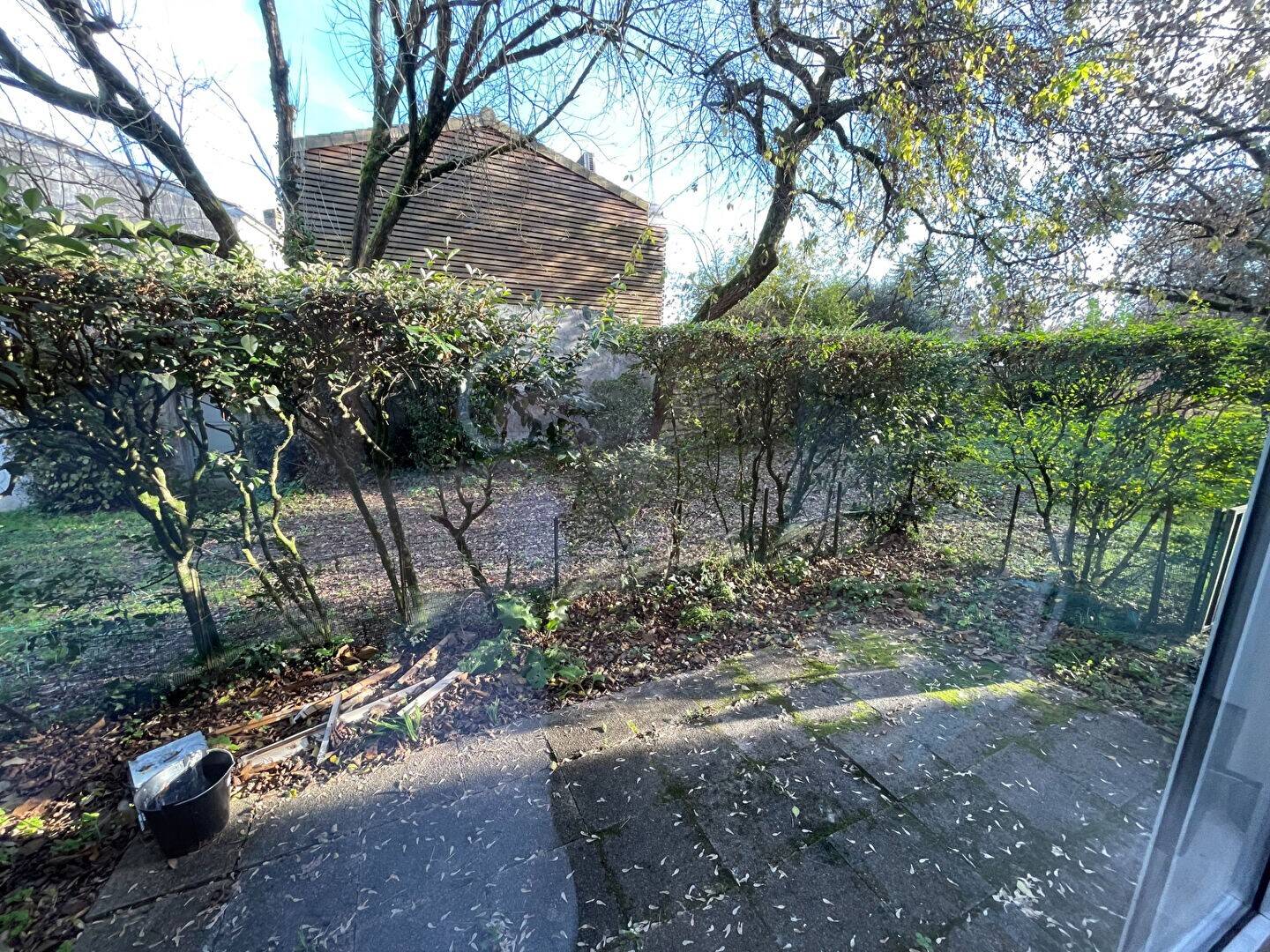 Maison à louer, 34m², LE BOUSCAT