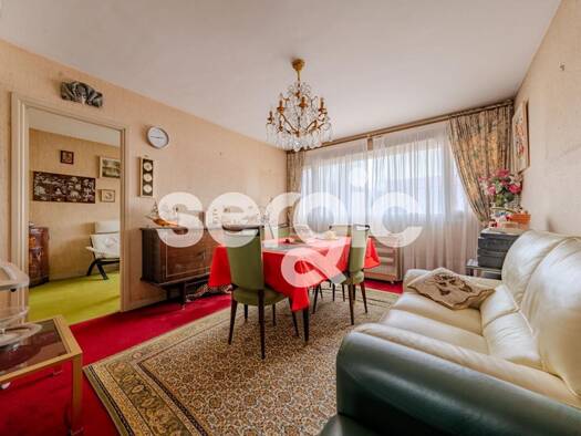 Appartement à vendre 220 000 € 4 pièces 2 chambres 70 m² Étage 2/6 Lille Sud Lille 59000