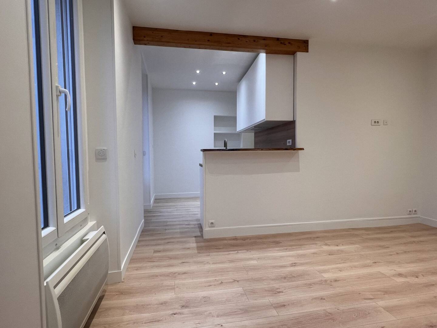 Maison à louer, 35m², SAINT MAUR DES FOSSES