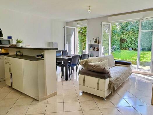 Appartement à vendre 209 000 € 2 pièces 1 chambre 47 m² RDC Domaine d'Armainvilliers Ozoir-la-Ferrière 77330
