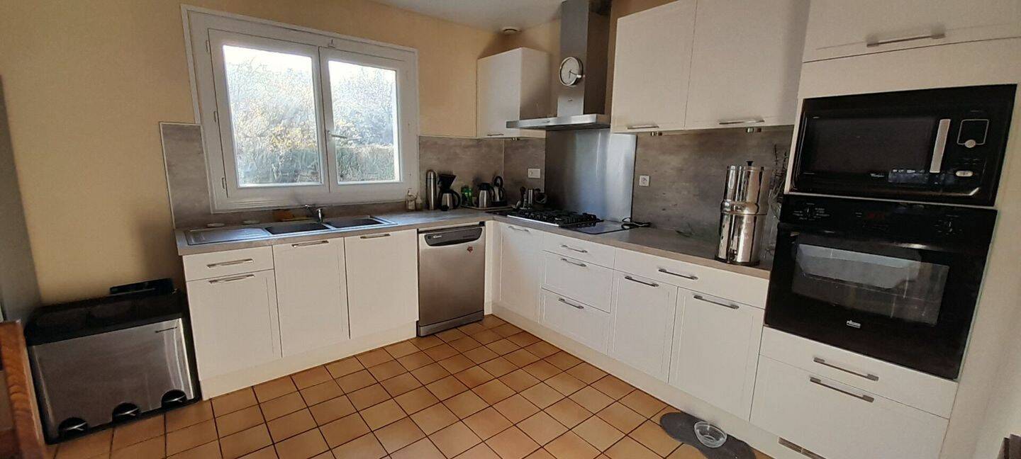 Maison à vendre, 160m², SAINT MAURICE MONTCOURONNE
