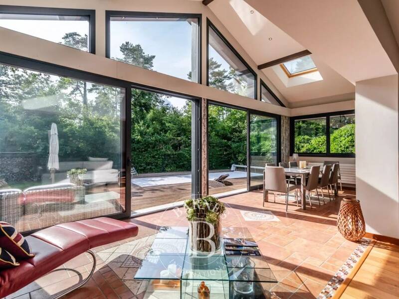 Maison à vendre, 274m², SCIEZ