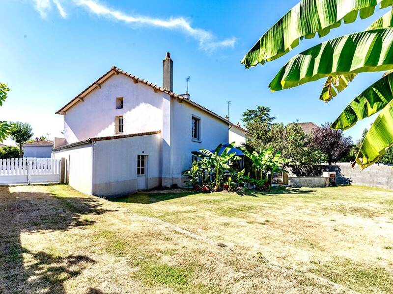 Maison à vendre, 133m², L'HERBERGEMENT