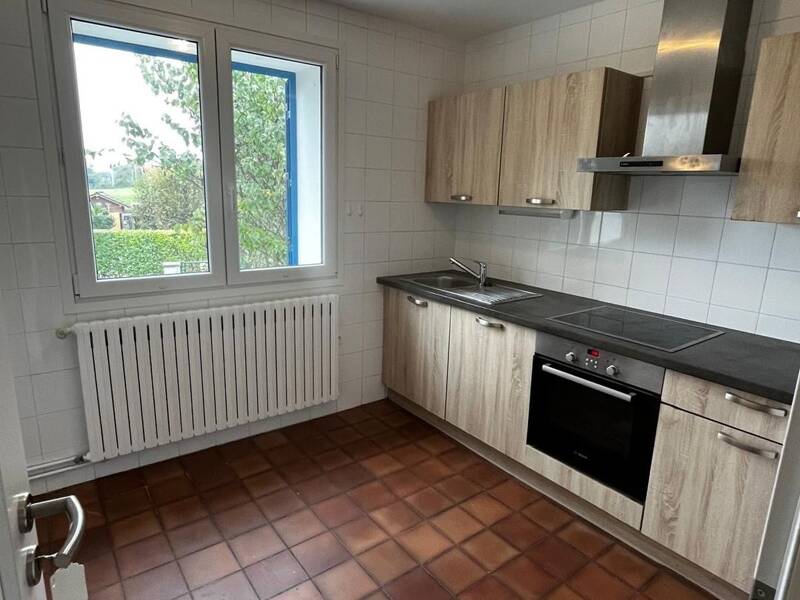 Maison à louer, 105m², SAINT GENIS POUILLY