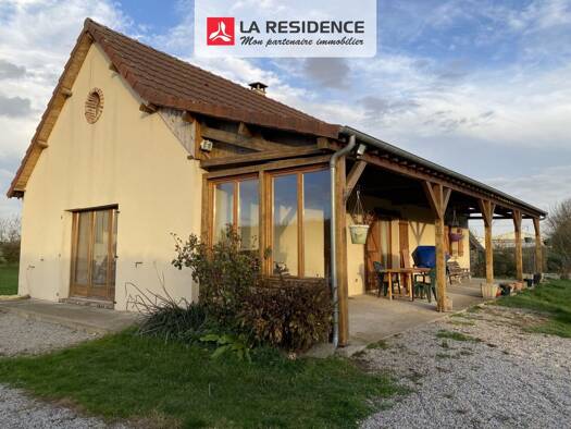 Maison à vendre 209 000 € 4 pièces 3 chambres 130 m² 3 100 m² de terrain Ormes 27190