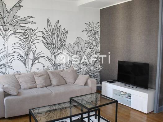 Appartement à vendre 138 000 € 2 pièces 1 chambre 56 m² Étage 2/4 Hôtel de Ville Vichy 03200