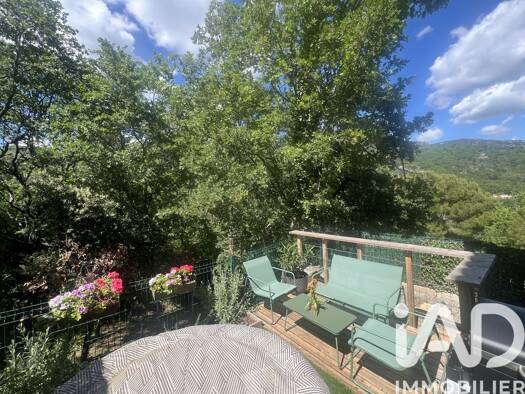 Maison à vendre 229 000 € 4 pièces 3 chambres 80 m² 35 m² de terrain Bargemon 83830