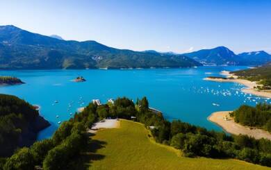 Boutique à vendre Fonds de commerce 120 000 € 5 pièces 1 100 m² de surface de vente Savines-le-Lac 05160