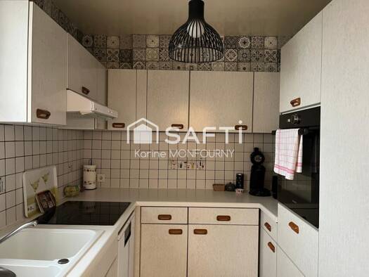 Appartement à vendre 69 990 € 3 pièces 2 chambres 101 m² 1er étage Europe-Remicourt Saint-Quentin 02100