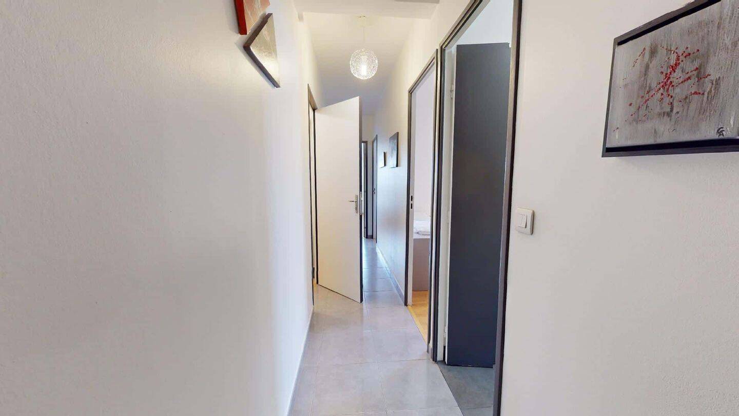 Room in Avenue Salvador Allende, Villeurbanne for 98 m² with 3 b — 6