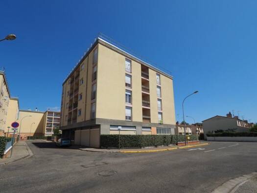 Appartement à vendre 103 000 € 3 pièces 2 chambres 67 m² 4ème étage Lalande Montauban 82000