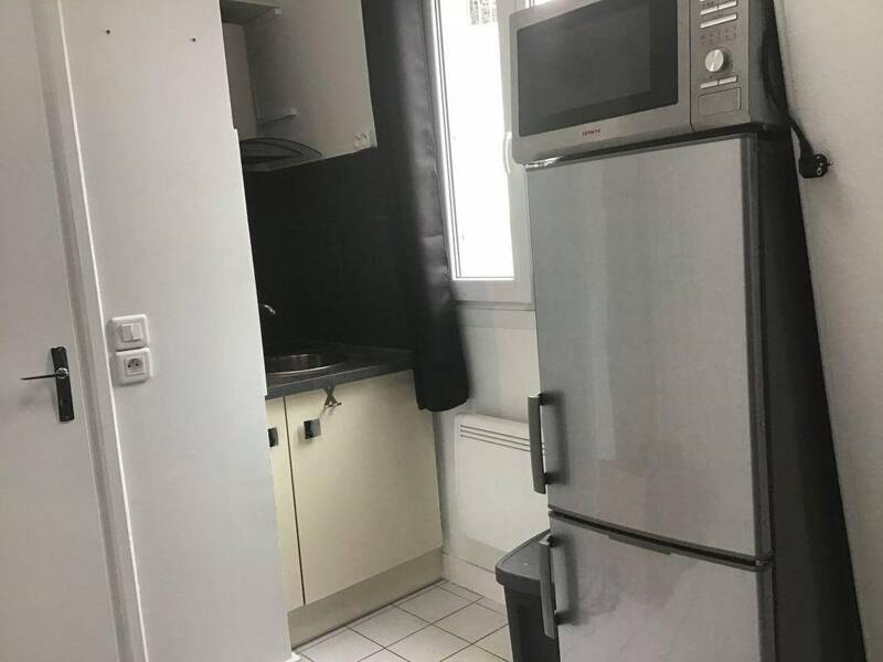 Maison à louer, 10m², PARIS 18E