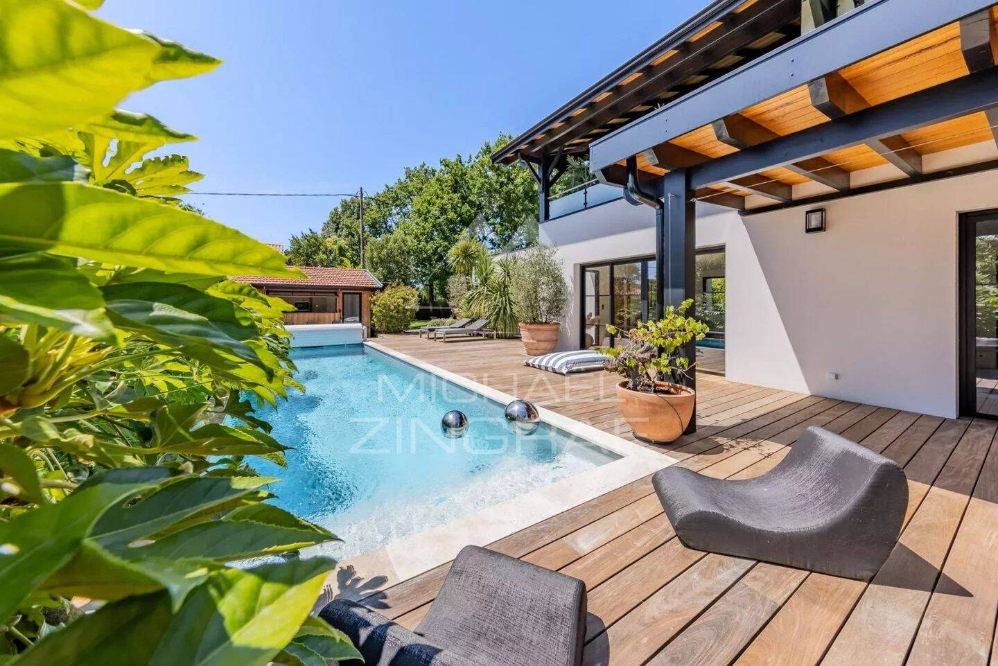 Maison à vendre, 420m², GUJAN MESTRAS
