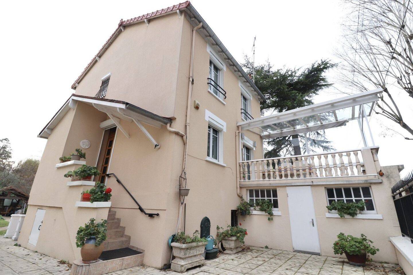 Maison à vendre, 129m², SAINT MAUR DES FOSSES