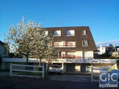 Appartement à vendre 85 000 € 1 pièce 17 m² Étage 2/3 Merville Franceville Plage 14810