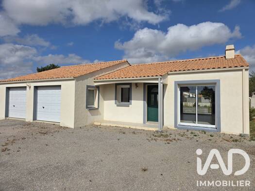 Maison à vendre 259 900 € 5 pièces 4 chambres 112 m² 1 019 m² de terrain La Chapelle-Hermier 85220