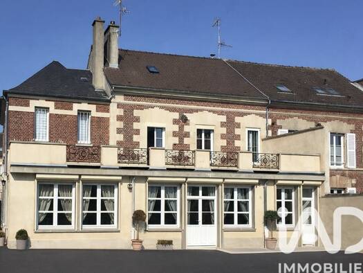 Maison de ville à vendre 1 350 000 € 9 pièces 6 chambres 295 m² 1 380 m² de terrain Saint Lazare-Veneurs Compiègne 60200