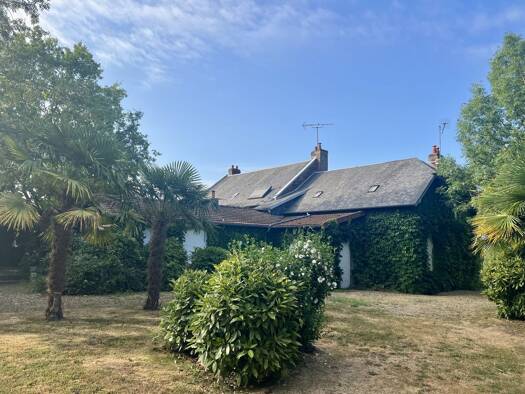 Maison à vendre 199 000 € 11 pièces 6 chambres 293 m² 4 000 m² de terrain Frières-Faillouël 02700