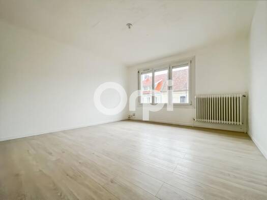Duplex à louer 770 € 3 pièces 2 chambres 76 m² Étage 1/2 Marquise 62250