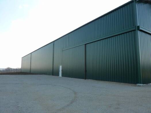 Local d'activités à louer 2 900 € 1 200 m² d'espace de stockage Ségreville 31460