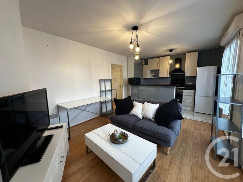 Maison à louer, 37m², CORBEIL ESSONNES