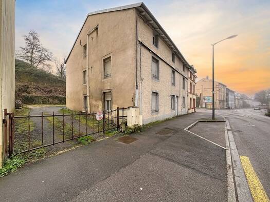 Immeuble à vendre 180 000 € Est Épinal 88000