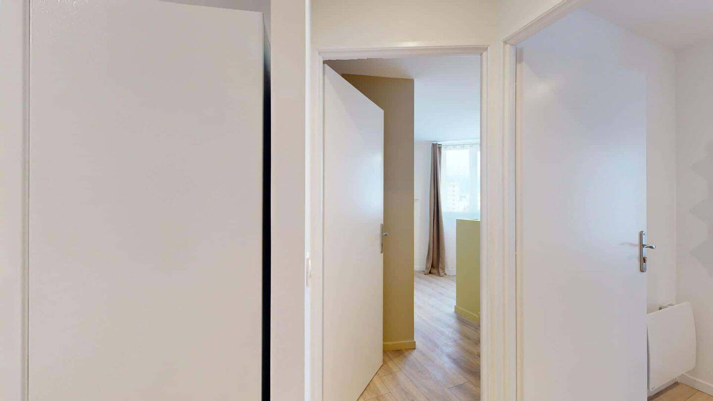 Chambre 1 - Blanchisserie - Colocation — 1