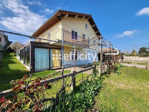 Villa à vendre 290 000 € 5 pièces 3 chambres 129 m² 540 m² de terrain Saint-Martin-la-Plaine 42800