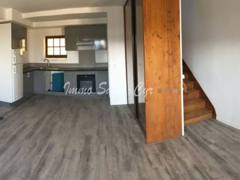 Maison à louer, 66m², POLEYMIEUX AU MONT D'OR