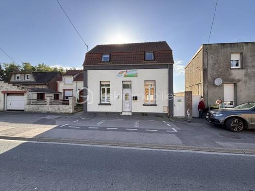 Maison à vendre 129 800 € 5 pièces 3 chambres 124 m² Burbure 62151