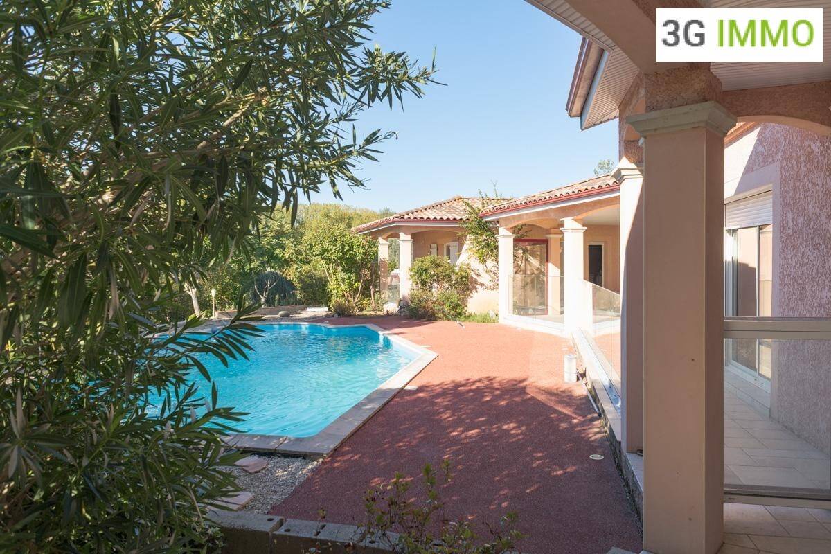Maison à vendre, 160m², MONTPEZAT DE QUERCY