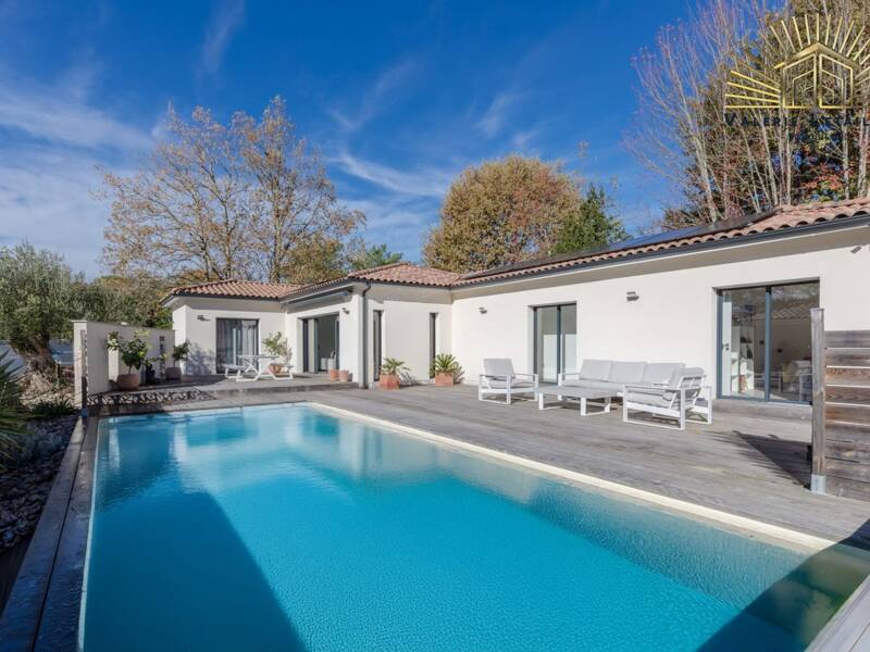 Maison à vendre, 150m², CAMBLANES ET MEYNAC