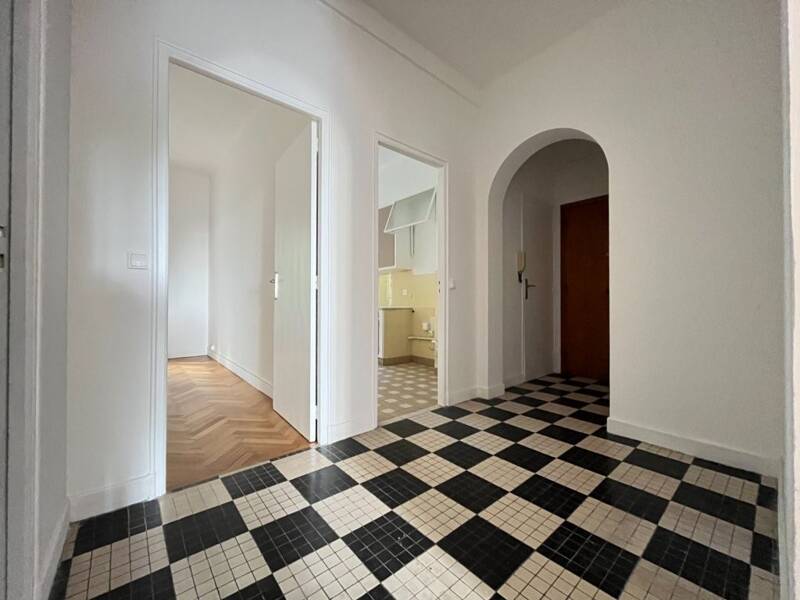 Maison à louer, 57m², NICE