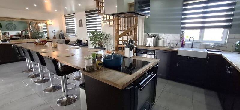 Maison à vendre, 140m², HOMBLIERES