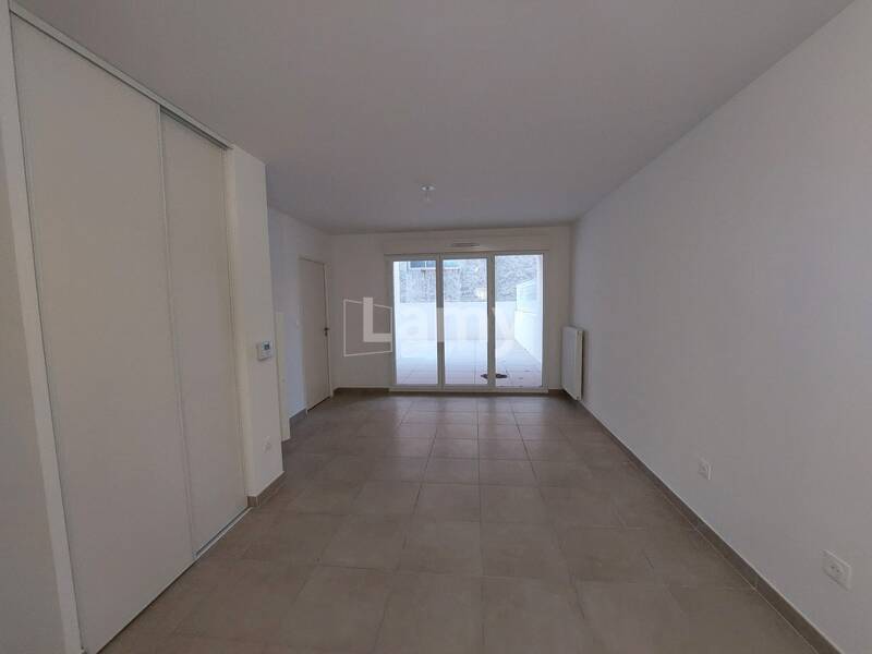 Maison à louer, 42m², NIMES