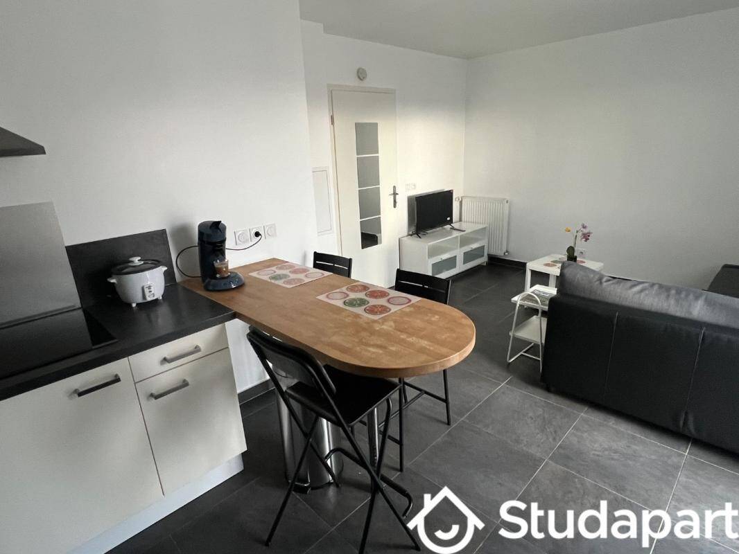 Maison à louer, 30m², NOISY LE GRAND