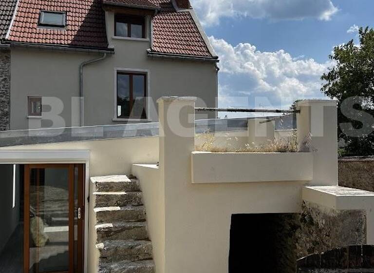 Maison à vendre 210 000 € 4 pièces 3<br/>chambres 73 m²<br/>superficie 203 m²<br/>terrain Lardy 91510