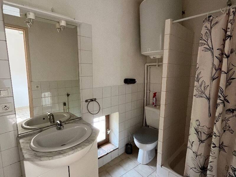 Maison à louer, 27m², MONTFAUCON